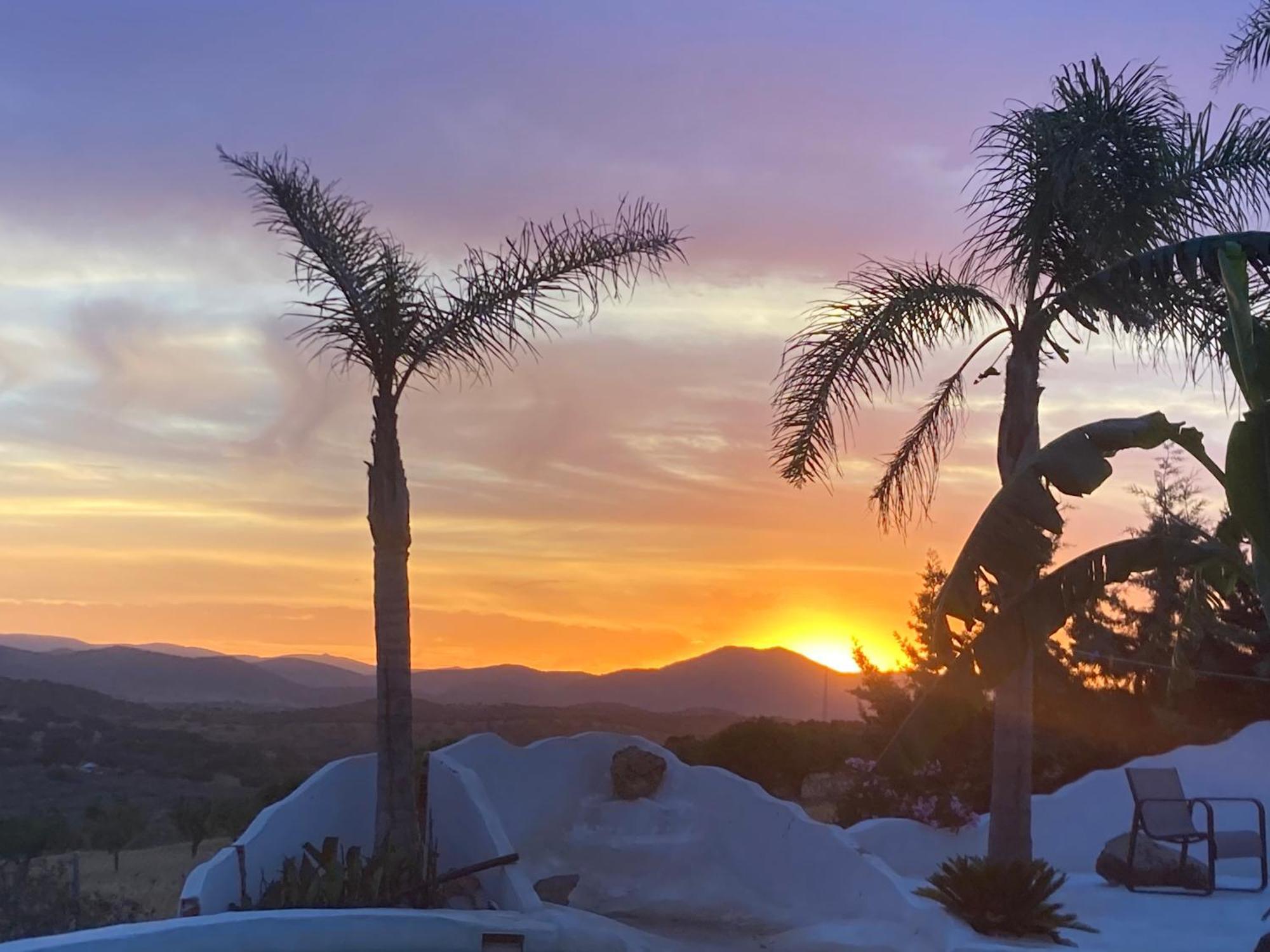 Finca El Atardecer-Luna Los Santos de Maimona Exterior foto